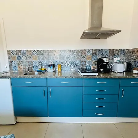 アパート Estudio *