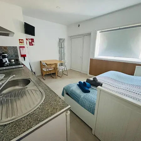 Estudio アパート